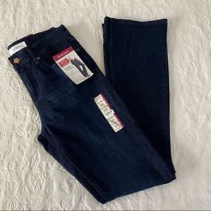 Levi Strauss Signature mid rise bootcut dark jean, stretch, size 10L W30 L34